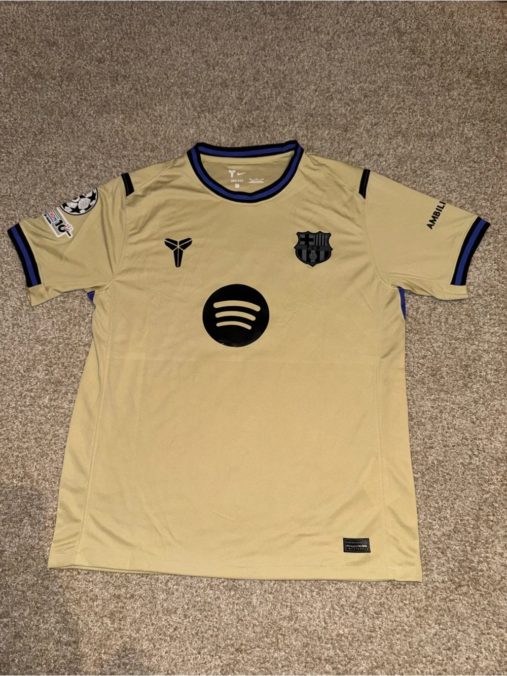 Nike FC Barcelona x Kobe 2026 Pedri #8 Men’s Away Soccer Jersey 🆕